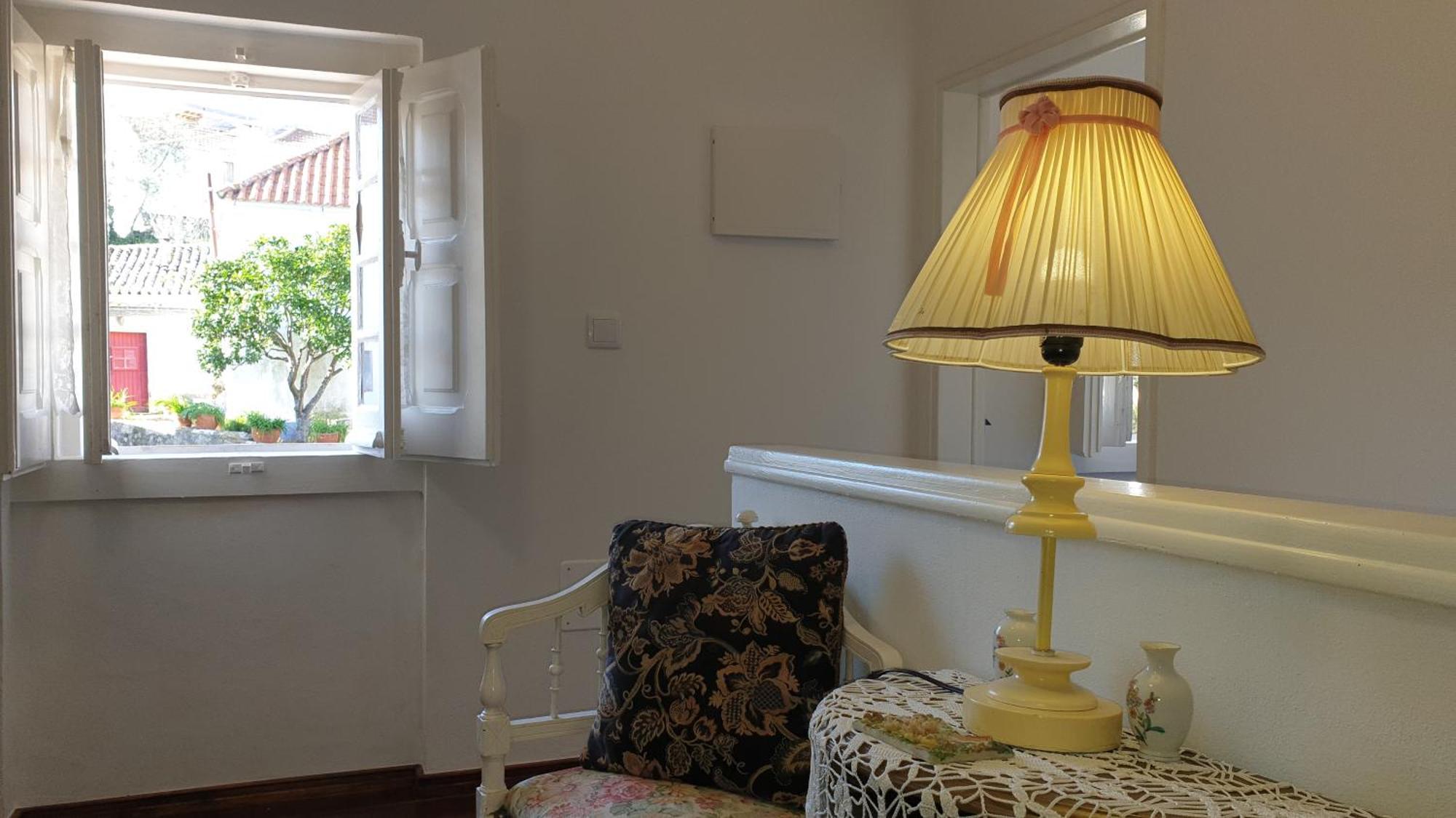Casa Das Janelinhas - Cottage Near Sintra, Mafra, Ericeira Bagian luar foto