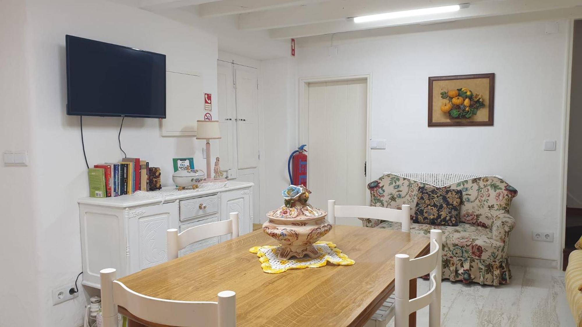 Casa Das Janelinhas - Cottage Near Sintra, Mafra, Ericeira Bagian luar foto