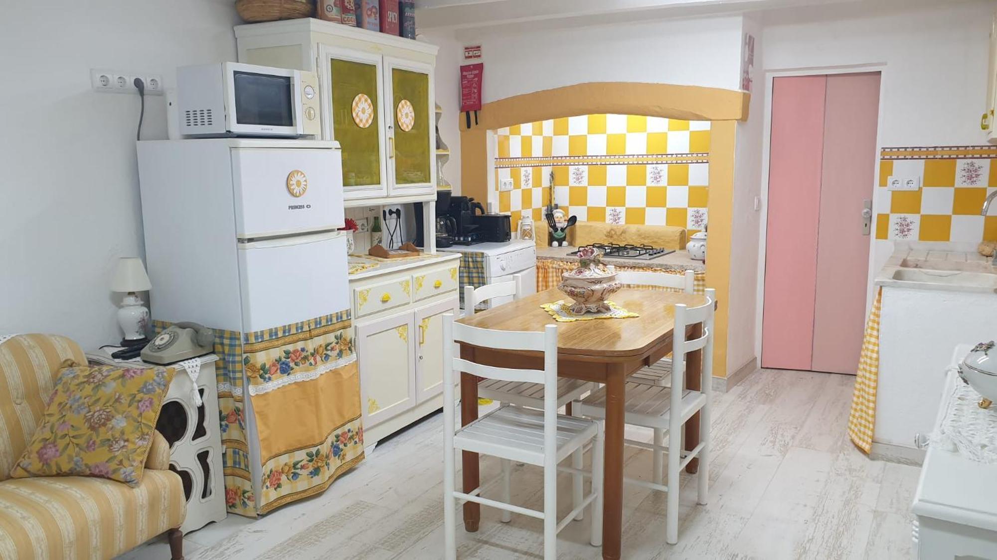 Casa Das Janelinhas - Cottage Near Sintra, Mafra, Ericeira Bagian luar foto
