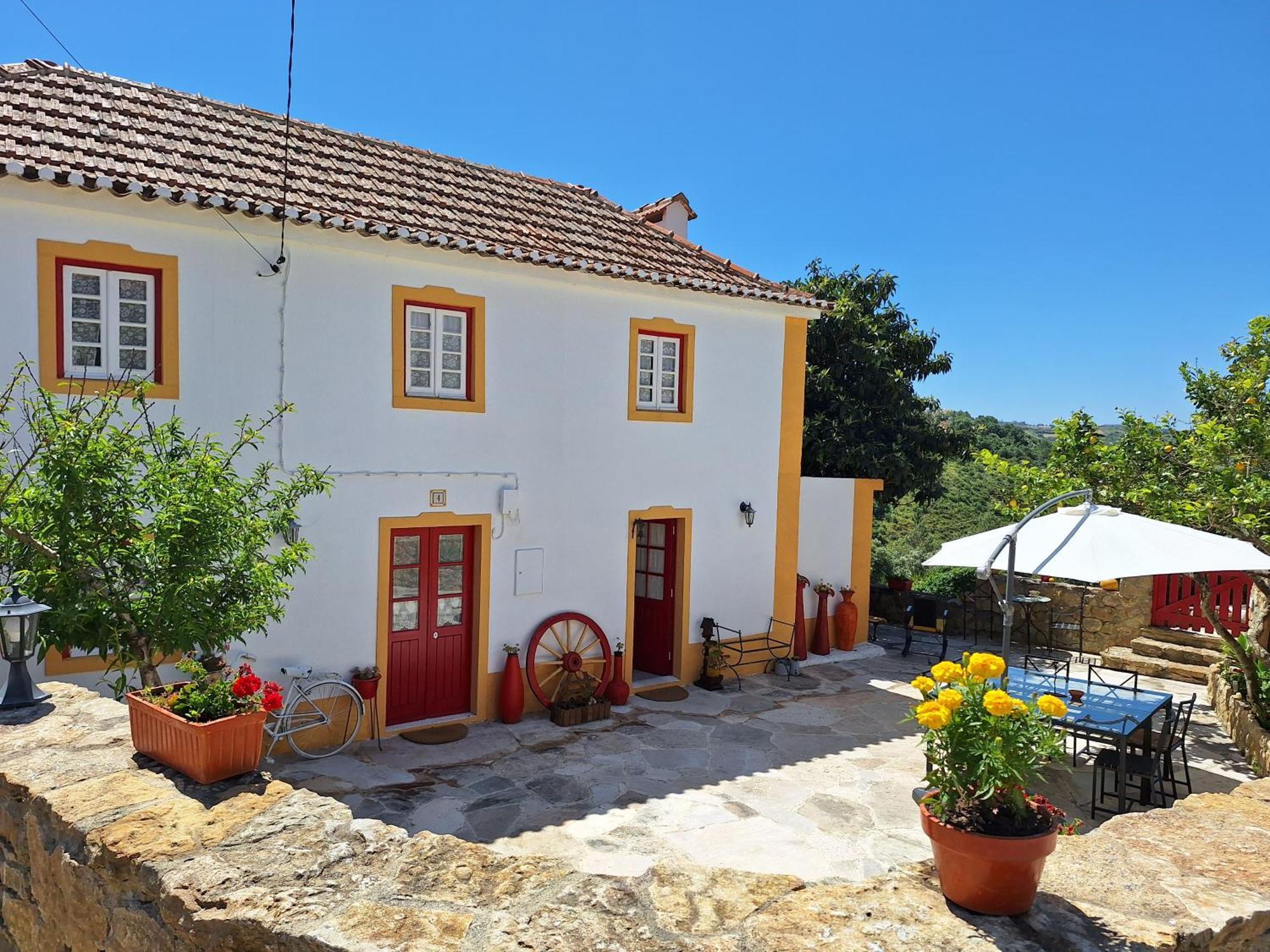 Casa Das Janelinhas - Cottage Near Sintra, Mafra, Ericeira Bagian luar foto